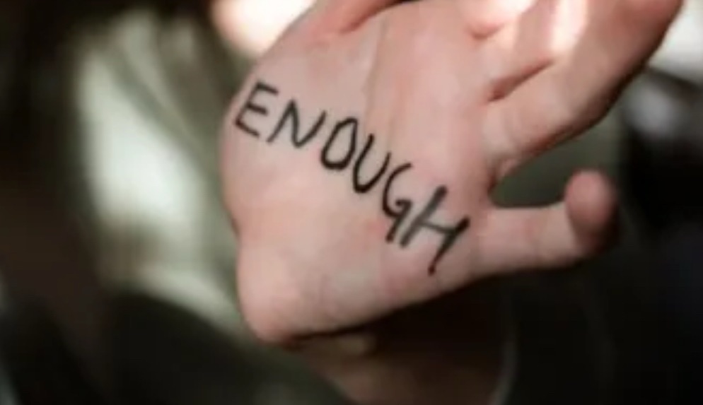 शादी के अगले ही दिन टूटा रिश्ता: पुणे में लव मैरिज के 24 घंटे के भीतर आपसी सहमति से तलाक