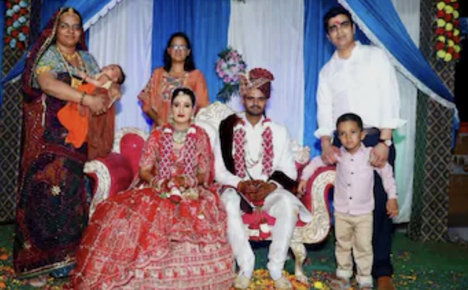 सिर्फ 1 रुपये और नारियल के शगुन के साथ संपन्न हुआ विवाह, फिजूलखर्ची से बचकर परिवार ने पेश की नई मिसाल